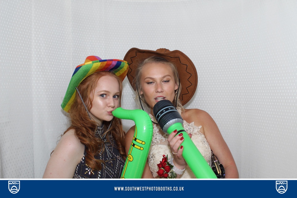 Ivybridge Community College Year 11 Prom | View more photos from the event at gallery.southwestphotobooths.co.uk/u/SWPB/Ivybridge-Community-College-Year-11-Prom